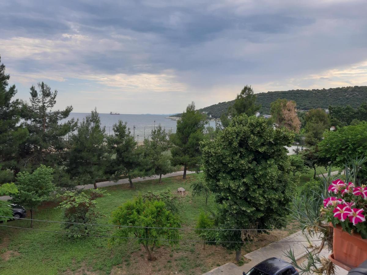Soula'S Sunshine Big Apartment Nea Karvali Dış mekan fotoğraf