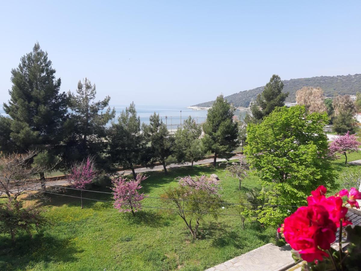 Soula'S Sunshine Big Apartment Nea Karvali Dış mekan fotoğraf